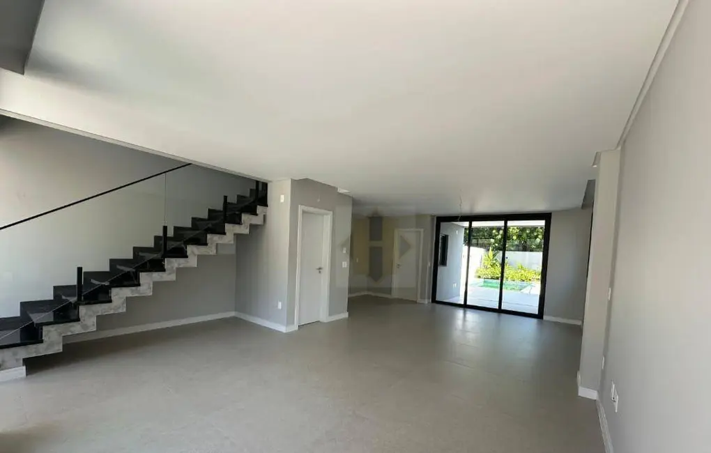 Foto 7 de Casa de Condomínio com 3 quartos à venda, 238m2 em Porto Belo - SC