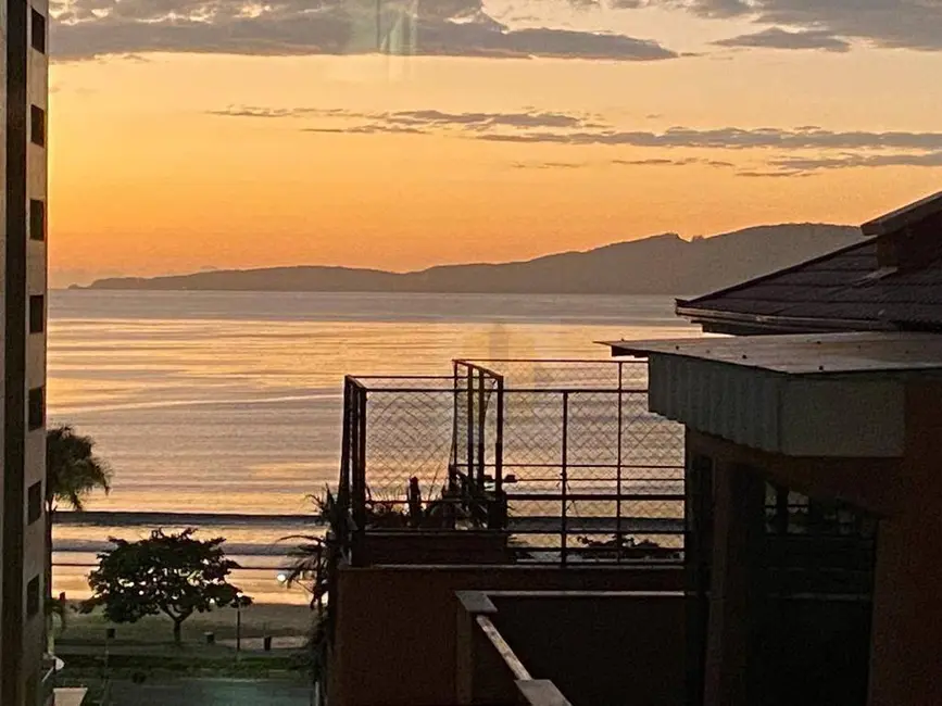 Foto 3 de Apartamento com 3 quartos à venda, 110m2 em Centro, Itapema - SC