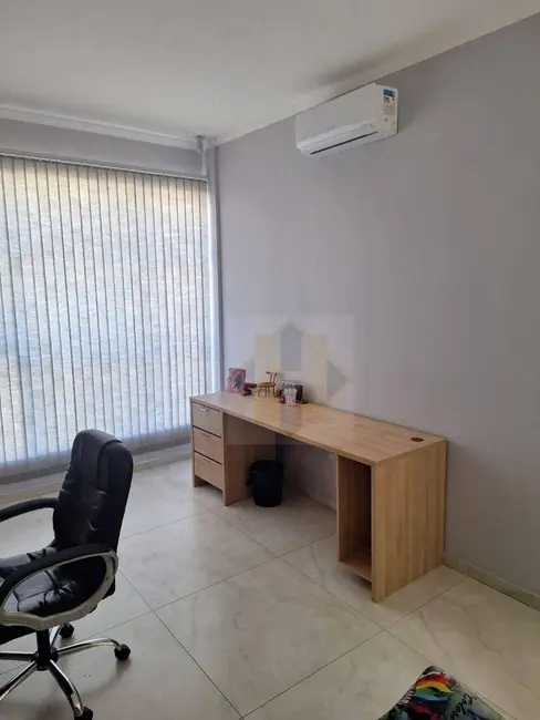 Foto 9 de Sala Comercial à venda, 360m2 em Porto Belo - SC