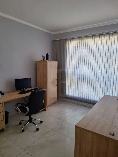 Foto 8 de Sala Comercial à venda, 360m2 em Porto Belo - SC
