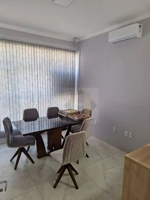 Foto 7 de Sala Comercial à venda, 360m2 em Porto Belo - SC
