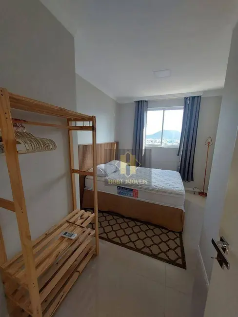 Foto 8 de Apartamento com 2 quartos à venda, 68m2 em Itapema - SC