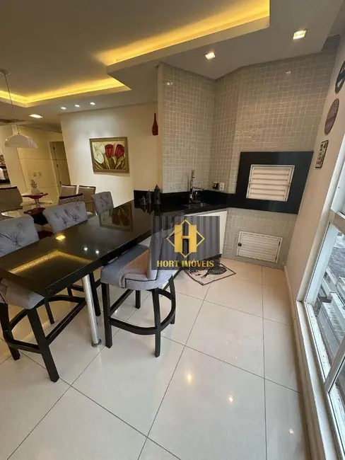 Foto 7 de Apartamento com 3 quartos para alugar, 125m2 em Meia Praia, Itapema - SC