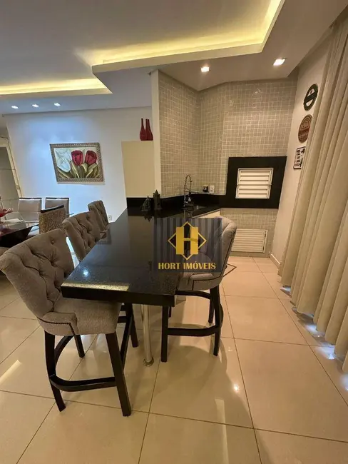 Foto 9 de Apartamento com 3 quartos para alugar, 125m2 em Meia Praia, Itapema - SC