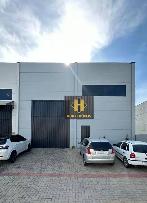 Foto 1 de Armazém / Galpão para alugar, 360m2 em Tijucas - SC