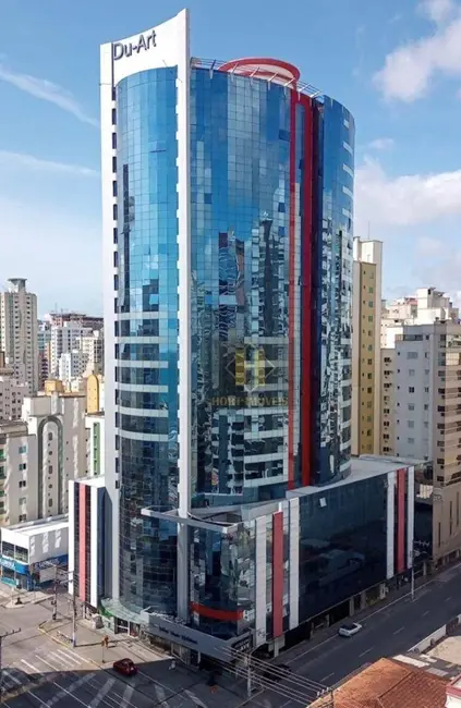 Foto 1 de Apartamento com 4 quartos à venda, 229m2 em Meia Praia, Itapema - SC