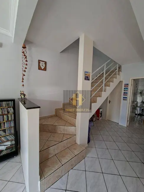 Foto 9 de Sobrado com 3 quartos à venda, 133m2 em Meia Praia, Itapema - SC