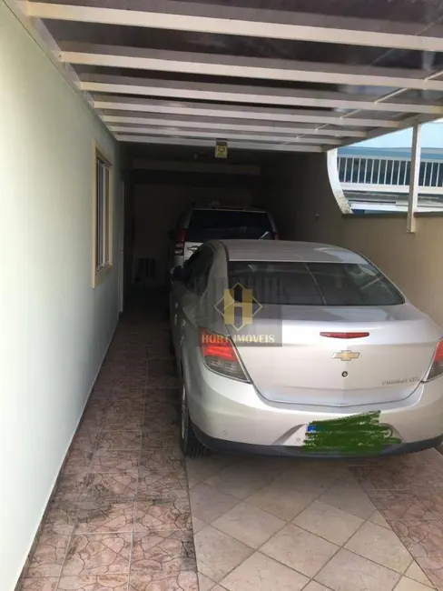 Foto 2 de Sobrado com 3 quartos à venda e para alugar, 133m2 em Meia Praia, Itapema - SC