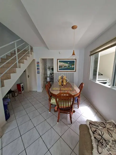 Foto 5 de Sobrado com 3 quartos à venda, 133m2 em Meia Praia, Itapema - SC