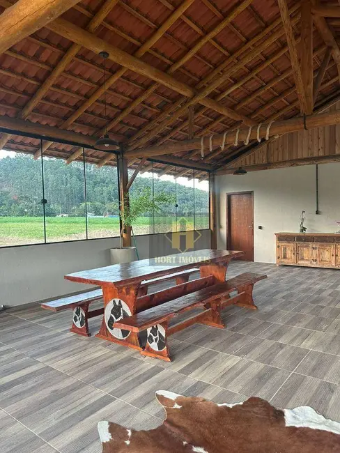 Chácara com 4 quartos à venda, 4747m2 em Tijucas - SC - imagem 5 Foto 5 de Chácara com 4 quartos à venda, 4747m2 em Tijucas - SC