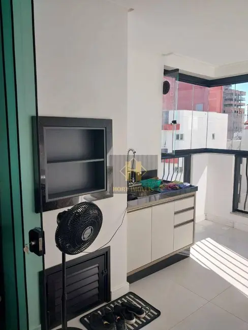 Foto 5 de Apartamento com 3 quartos à venda, 109m2 em Meia Praia, Itapema - SC