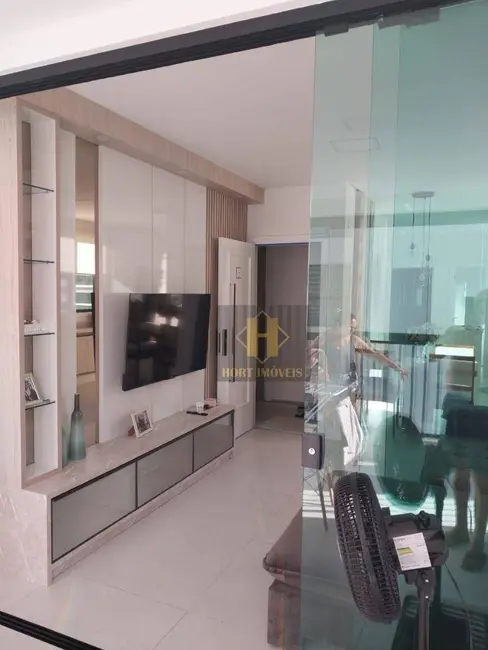 Foto 8 de Apartamento com 3 quartos à venda, 109m2 em Meia Praia, Itapema - SC