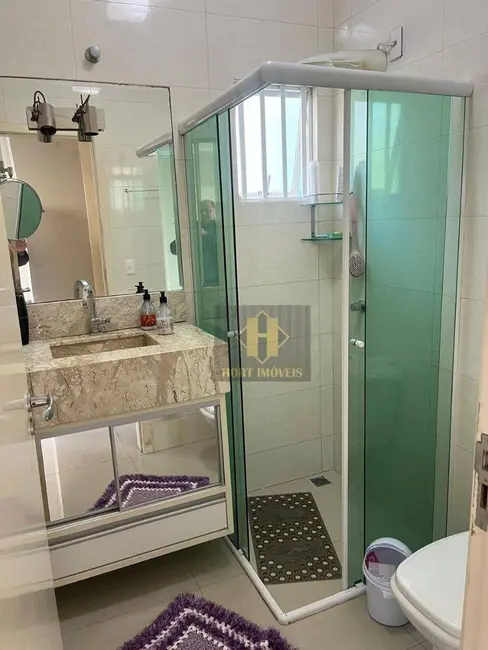 Foto 8 de Sobrado com 3 quartos à venda, 130m2 em Meia Praia, Itapema - SC