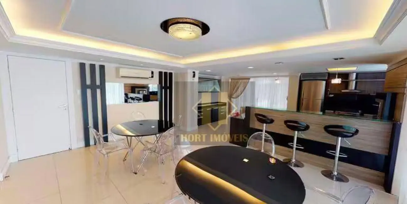 Apartamento com 3 quartos à venda, 157m2 em Centro, Balneario Camboriu - SC - imagem 5 Foto 5 de Apartamento com 3 quartos à venda, 157m2 em Centro, Balneario Camboriu - SC