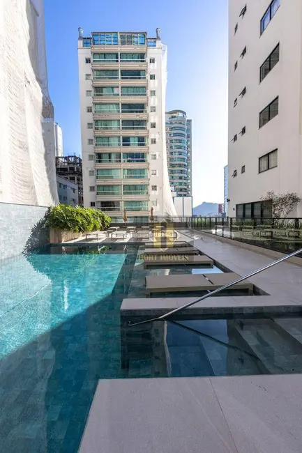 Foto 1 de Apartamento com 4 quartos à venda, 135m2 em Centro, Balneario Camboriu - SC