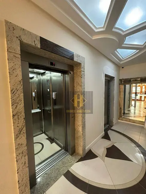 Apartamento com 4 quartos para alugar, 160m2 em Centro, Balneario Camboriu - SC - imagem 7 Foto 7 de Apartamento com 4 quartos para alugar, 160m2 em Centro, Balneario Camboriu - SC