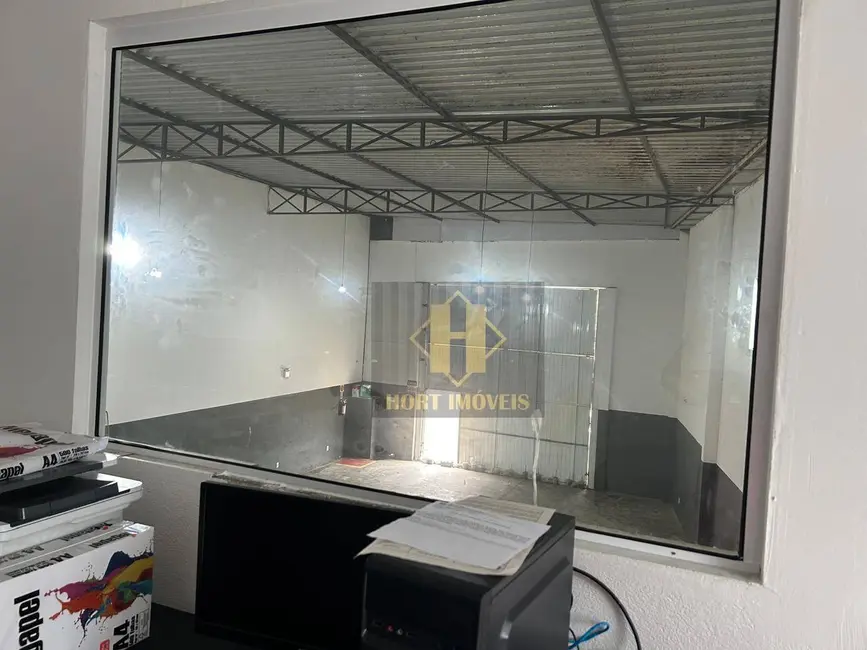 Foto 6 de Armazém / Galpão para alugar, 200m2 em Itapema - SC