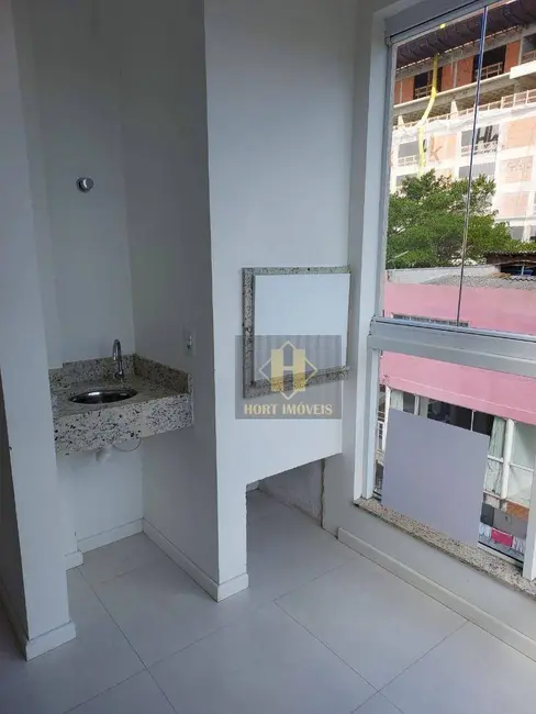 Foto 4 de Apartamento com 2 quartos para alugar, 70m2 em Meia Praia, Itapema - SC
