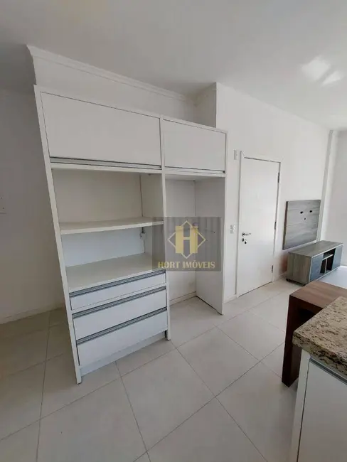 Foto 8 de Apartamento com 2 quartos para alugar, 70m2 em Meia Praia, Itapema - SC