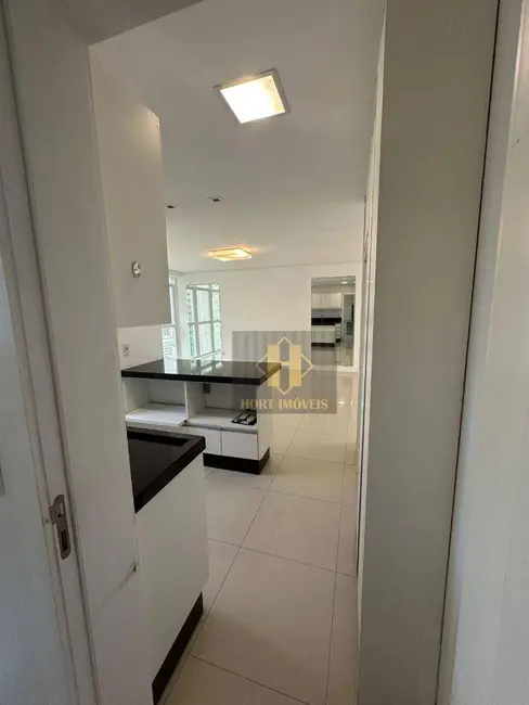 Foto 7 de Apartamento com 3 quartos para alugar, 146m2 em Centro, Balneario Camboriu - SC