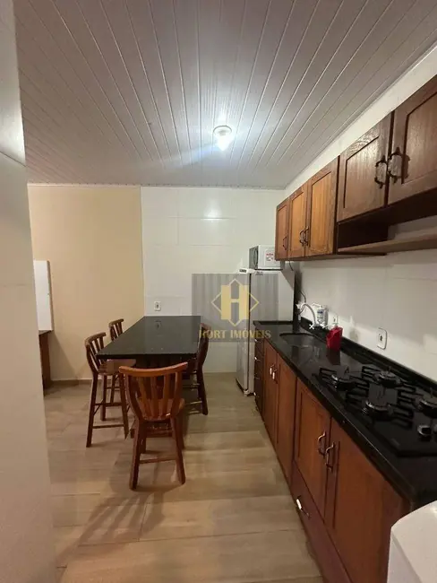Foto 5 de Kitnet com 1 quarto para alugar, 50m2 em Meia Praia, Itapema - SC
