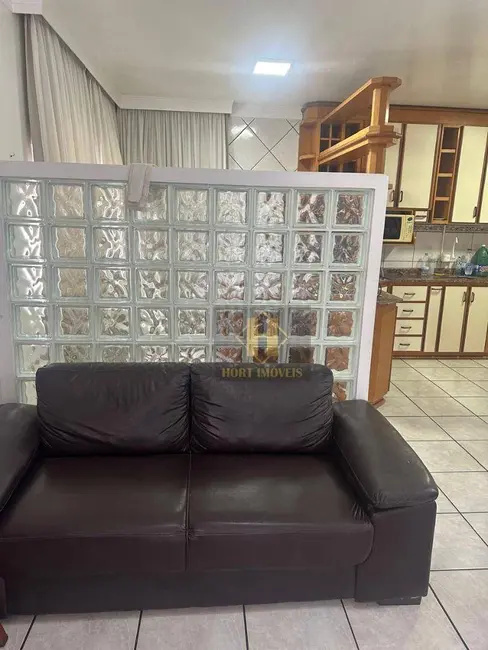Foto 4 de Casa com 3 quartos para alugar, 100m2 em Itapema - SC