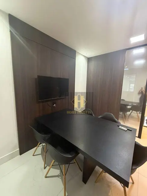 Foto 3 de Sala Comercial para alugar, 85m2 em Meia Praia, Itapema - SC