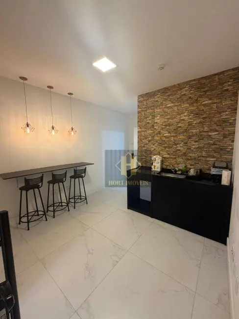 Foto 2 de Sala Comercial para alugar, 85m2 em Meia Praia, Itapema - SC