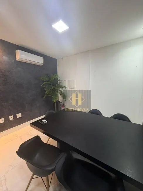 Foto 4 de Sala Comercial para alugar, 85m2 em Meia Praia, Itapema - SC