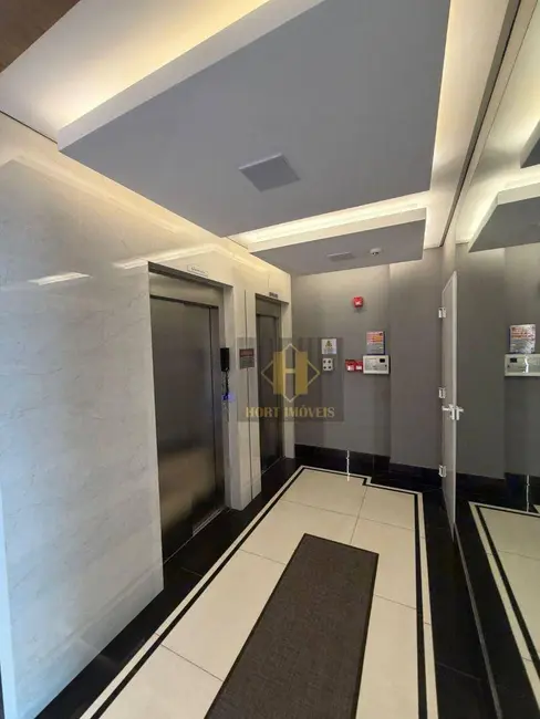 Foto 4 de Apartamento com 3 quartos para alugar, 119m2 em Centro, Itapema - SC