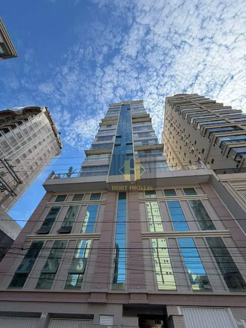 Foto 1 de Apartamento com 3 quartos para alugar, 119m2 em Centro, Itapema - SC