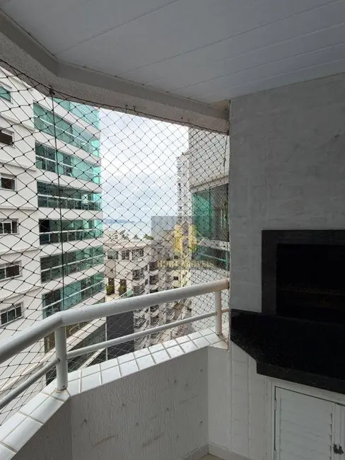 Foto 6 de Apartamento com 3 quartos para alugar, 140m2 em Meia Praia, Itapema - SC