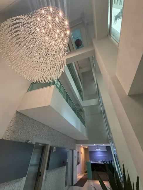 Apartamento com 3 quartos para alugar, 174m2 em Centro, Balneario Camboriu - SC - imagem 3 Foto 3 de Apartamento com 3 quartos para alugar, 174m2 em Centro, Balneario Camboriu - SC