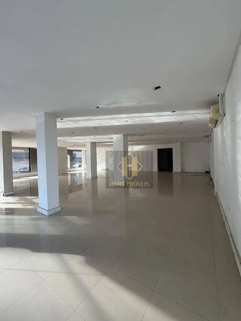 Sala Comercial para alugar, 360m2 em Meia Praia, Itapema - SC - imagem 7 Foto 7 de Sala Comercial para alugar, 360m2 em Meia Praia, Itapema - SC