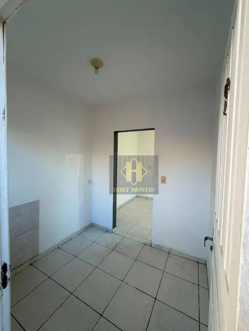 Kitnet com 1 quarto para alugar, 50m2 em Nações, Balneario Camboriu - SC - imagem 4 Foto 4 de Kitnet com 1 quarto para alugar, 50m2 em Nações, Balneario Camboriu - SC