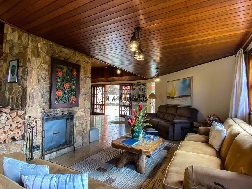 Foto 9 de Casa com 7 quartos à venda, 687m2 em Campos Do Jordao - SP