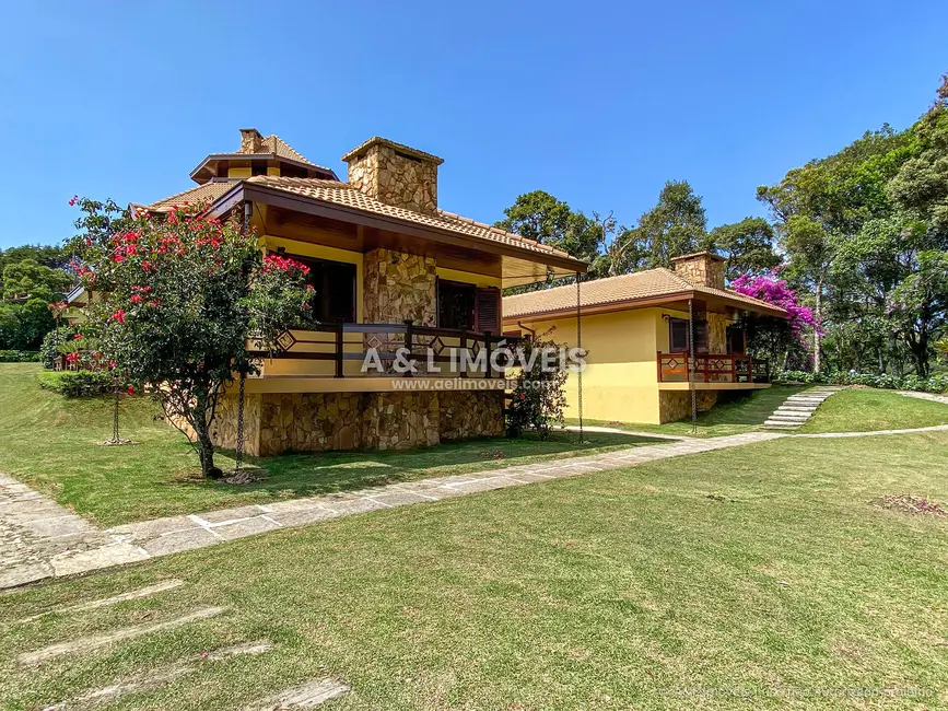 Foto 3 de Casa com 7 quartos à venda, 687m2 em Campos Do Jordao - SP