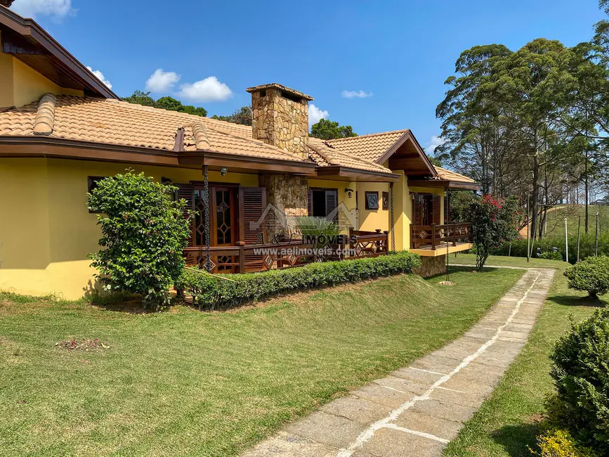 Foto 2 de Casa com 7 quartos à venda, 687m2 em Campos Do Jordao - SP