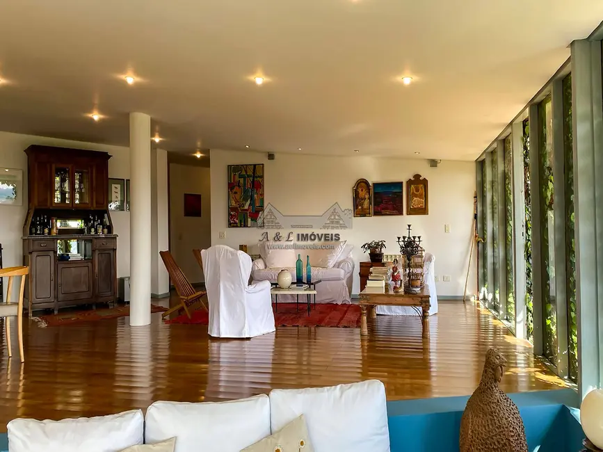 Foto 4 de Casa com 5 quartos à venda, 539m2 em Campos Do Jordao - SP