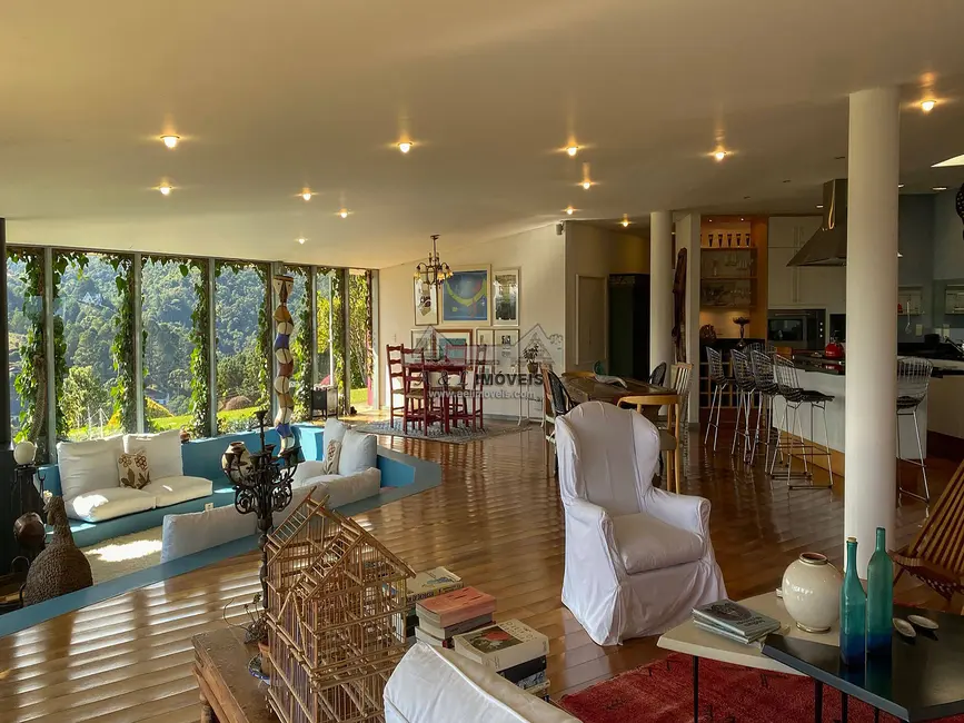 Foto 1 de Casa com 5 quartos à venda, 539m2 em Campos Do Jordao - SP