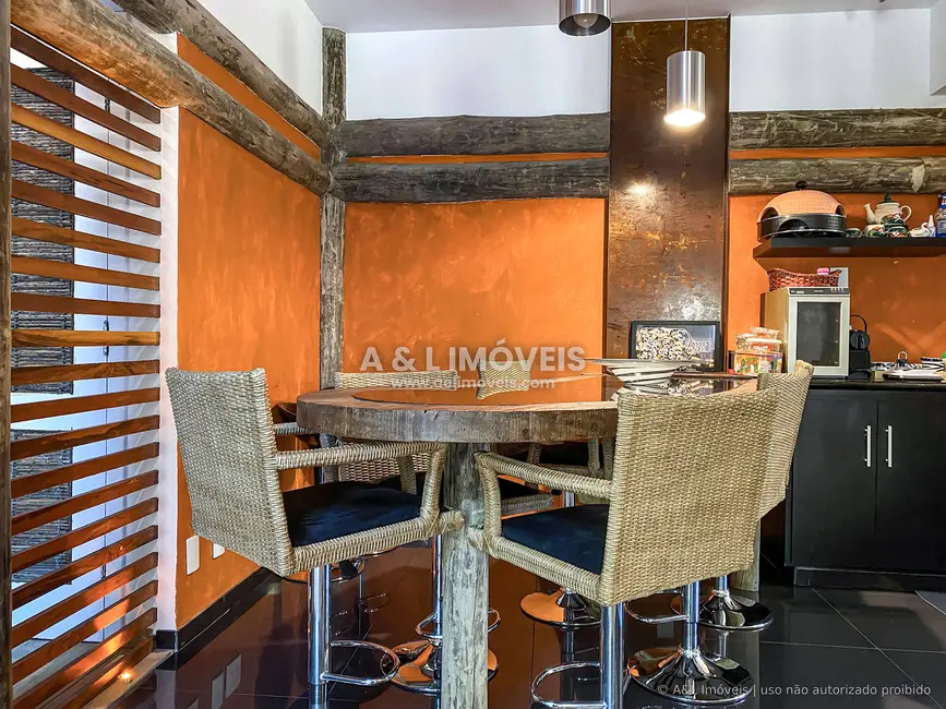 Apartamento com 4 quartos à venda, 230m2 em Campos Do Jordao - SP - imagem 7 Foto 7 de Apartamento com 4 quartos à venda, 230m2 em Campos Do Jordao - SP