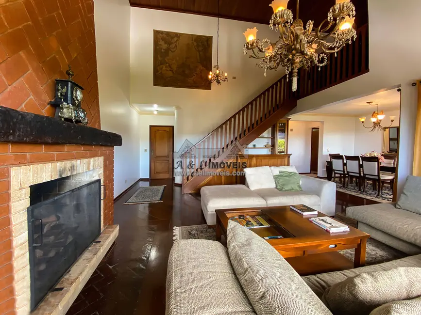 Apartamento com 5 quartos à venda, 310m2 em Campos Do Jordao - SP - imagem 1 Foto 1 de Apartamento com 5 quartos à venda, 310m2 em Campos Do Jordao - SP