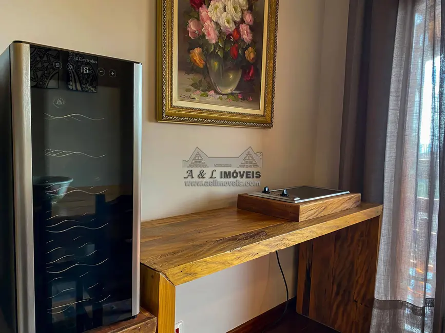 Foto 5 de Apartamento com 3 quartos à venda, 133m2 em Campos Do Jordao - SP