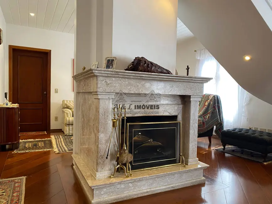 Foto 6 de Apartamento com 5 quartos à venda, 326m2 em Campos Do Jordao - SP