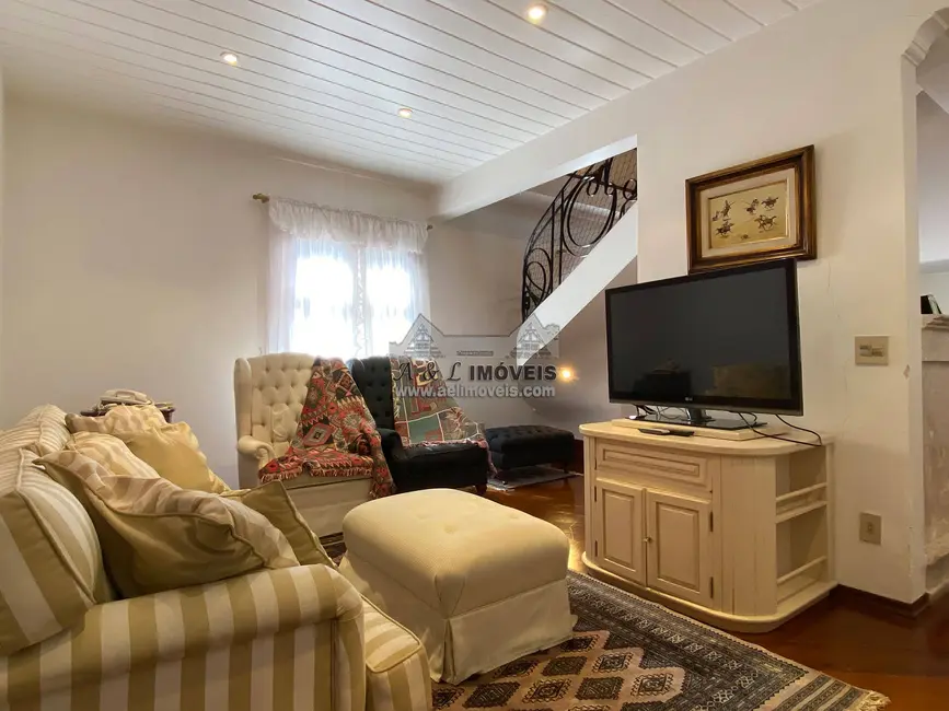 Foto 7 de Apartamento com 5 quartos à venda, 326m2 em Campos Do Jordao - SP