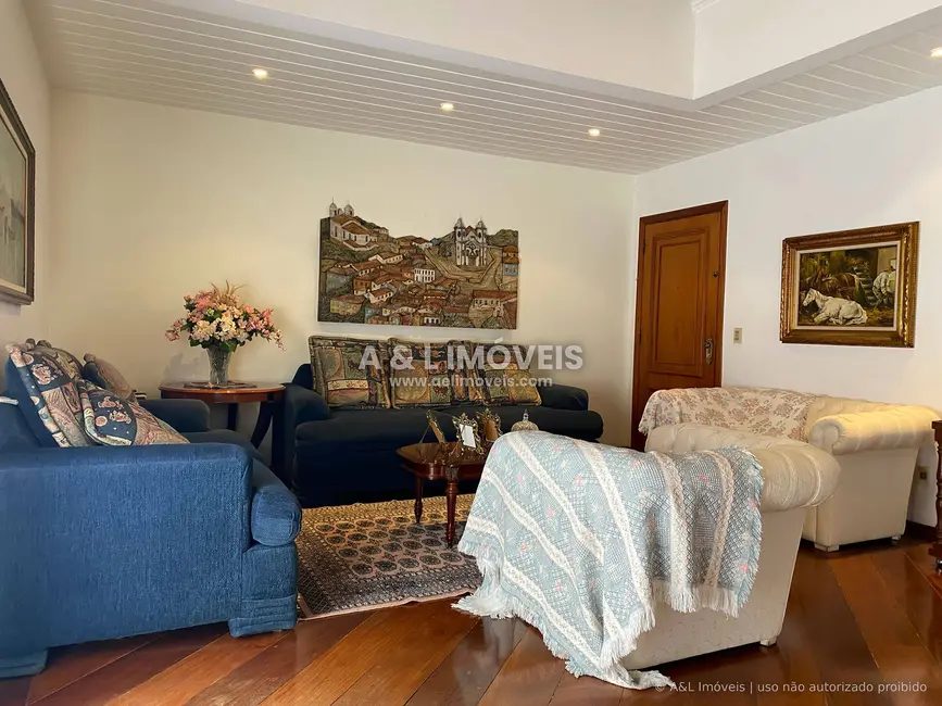 Apartamento com 5 quartos à venda, 326m2 em Campos Do Jordao - SP - imagem 3 Foto 3 de Apartamento com 5 quartos à venda, 326m2 em Campos Do Jordao - SP