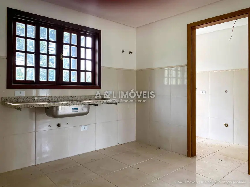 Casa de Condomínio com 3 quartos à venda, 123m2 em Campos Do Jordao - SP - imagem 9 Foto 9 de Casa de Condomínio com 3 quartos à venda, 123m2 em Campos Do Jordao - SP