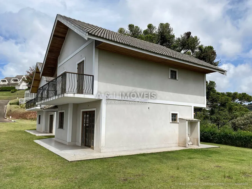 Casa de Condomínio com 3 quartos à venda, 123m2 em Campos Do Jordao - SP - imagem 4 Foto 4 de Casa de Condomínio com 3 quartos à venda, 123m2 em Campos Do Jordao - SP