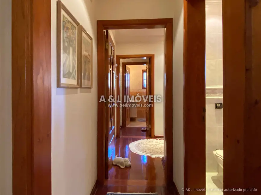 Apartamento com 5 quartos à venda, 289m2 em Campos Do Jordao - SP - imagem 8 Foto 8 de Apartamento com 5 quartos à venda, 289m2 em Campos Do Jordao - SP