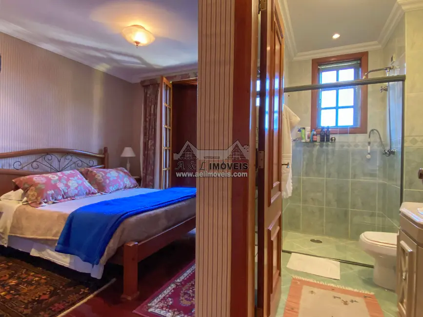 Foto 8 de Apartamento com 5 quartos à venda, 289m2 em Campos Do Jordao - SP